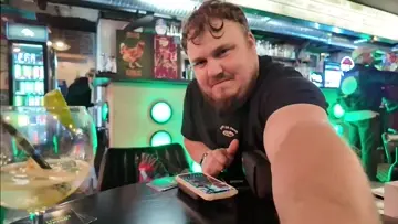 weirdo moment