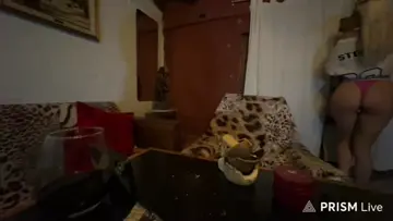Kbza rompe cosas dsp de ver culo y lo retan
