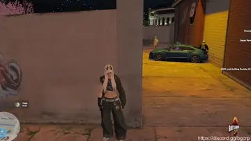 kiss and yakapsule?