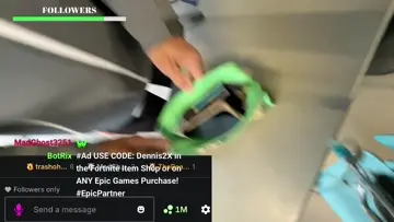 BEST CLIP EVER (LIVE GOES THRU MEDAL DETECTOR)