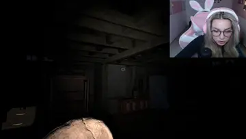 بهدوء 