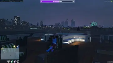 واحد وراك في المسبح 🤣🤣