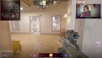 Kenan Clutch Atıyor.