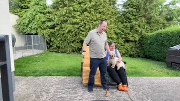 Bailey joining in