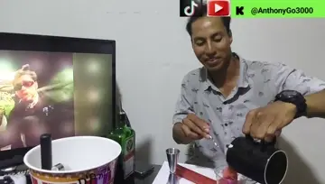 D'Anthony barman fruta congelada+ jager