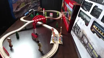 Oh nooo, derailment 