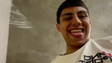 lavando los platos asdjsajdsajsadjsadjsadjsadjdsa
