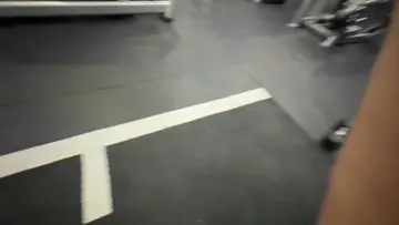 conoci alguien en gym 