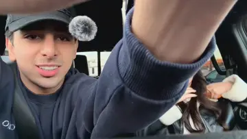 jJs