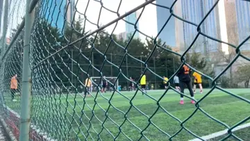 gol attın mı diyor