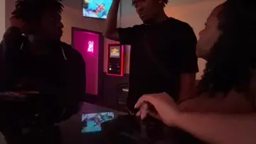 👀👀..🤣🤣