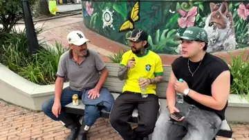 COMUNISTA DEMÓCRATA