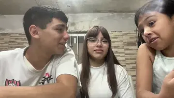 Tienen novio tu hermanita?