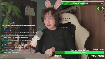 anniş su getiriyor ve irem cok seviniyor
