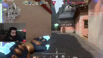 نيون ايس