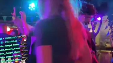 lupka kisses gymskin