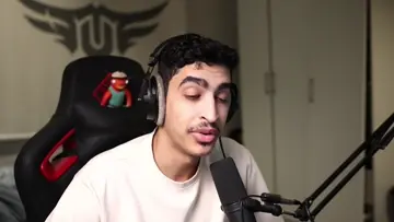 7 سنوات