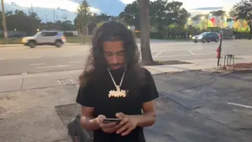 julian says 5star a bxtch 