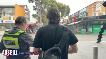 Aus