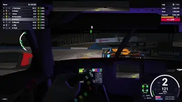 P18 mclaren pit