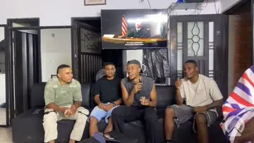 JAJAJAJAJAJAJAJA