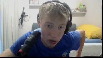 MIAUMIAUMIAU xD