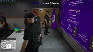 بغا يسحب عليا وما يعطيني شهادتي 😂