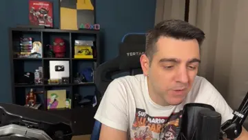 ΠΑΙΖΕΙ ΜΟΥΣΙΚΗ ΑΠΟ ΤΟ ΚΙΝΗΤΟ
