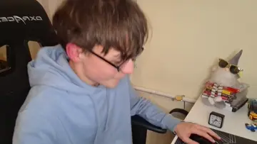 bro je slavista😭