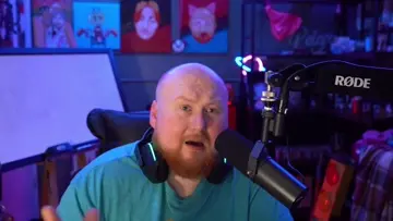 Coppercab Rages at troll