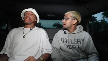 N3on gets buckets on Delonte West