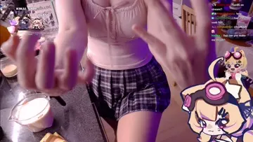 BOOBS ON STREAM