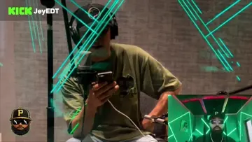 Dann González en el estudio 🎙️