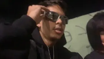 parece que elas gostaram do meu óculos 
