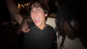 shake yo dreads 