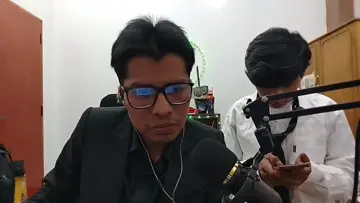 El chat haciedno lo suyo jaja