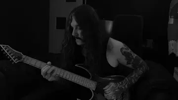 BW