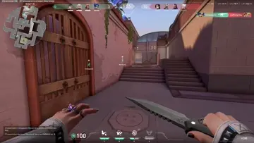 que tiro le pego