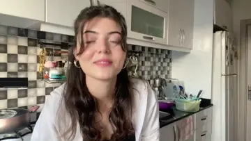 gizem ağlıyor