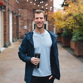 Dr. Josh Axe