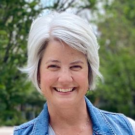 ANGELA AGRANOFF | The Unclutter Angel