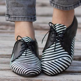 Bangi Shoes