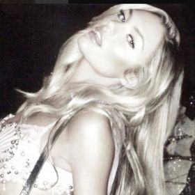 PrettyLittleThing ♡