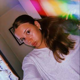 🧸M Y L A 🪽