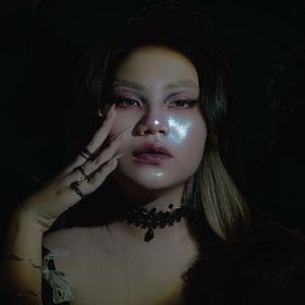maii phương