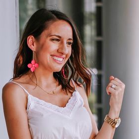 Pretty In Her Pearls | Style Blogger