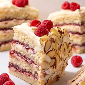Cerfia Cake