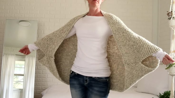 Scoop Shrug Knitting Pattern - Oversized Blanket Sweater - S