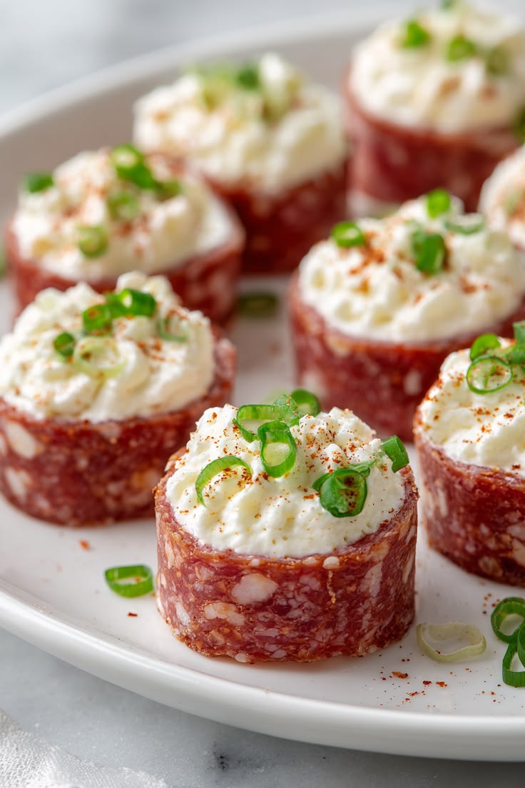 3-Ingredient Cream Cheese Salami Bites – Easy Keto Appetizer