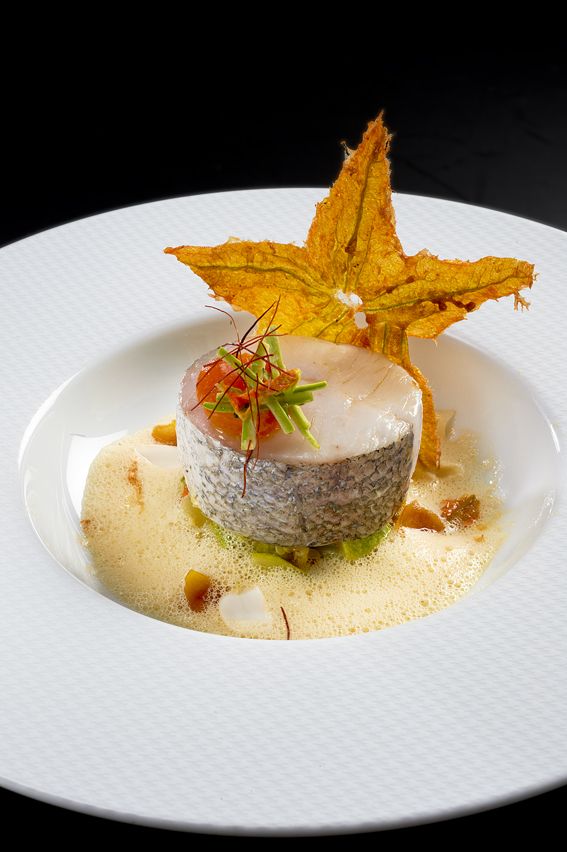 Merlu - Eric Briffard - Le Cinq #plating #presentation